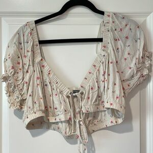 Wild Fable Off White Pink Floral Tie Front Crop Top